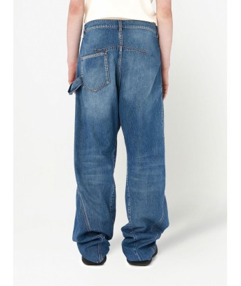 Oversized Twisted Wide Leg Jeans est présent 