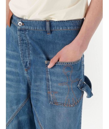 Oversized Twisted Wide Leg Jeans est présent 