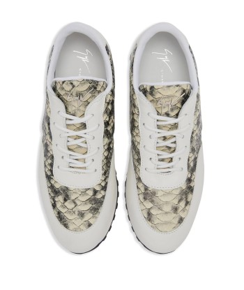 Jimi Running Python Print Sneakers 50-70% off 