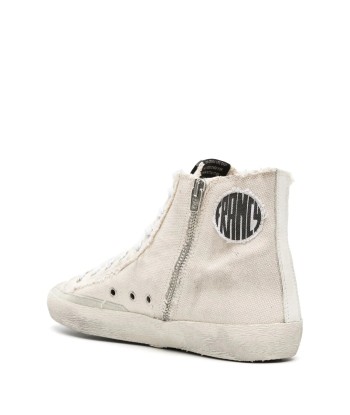 Francy Suede Star Canvas Sneakers ouvre sa boutique