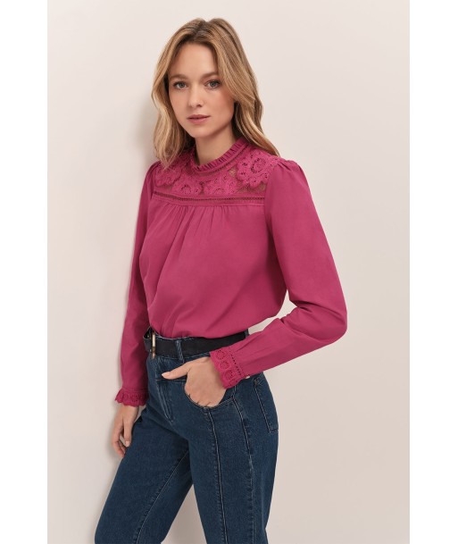 CRISTAL - Blouse fuchsia col collerette avec dentelle Venez découvrir notre 