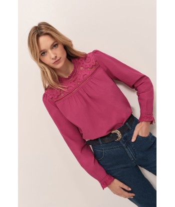 CRISTAL - Blouse fuchsia col collerette avec dentelle Venez découvrir notre 