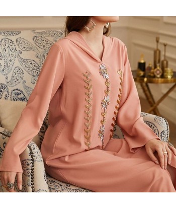 Robe Indienne Rose s'inspire de l'anatomie humaine