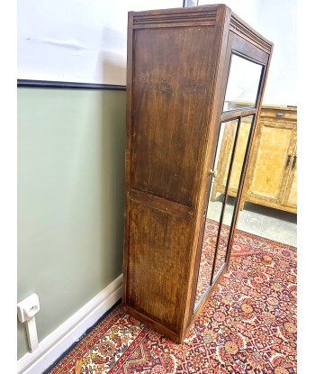 Armoire parisienne miroirs Dans la société mordern