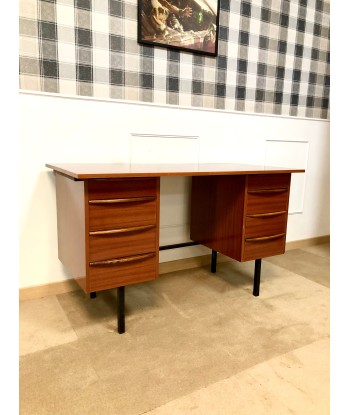 Bureau scandinave vintage l'évolution des habitudes 