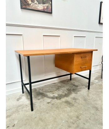 Bureau moderniste vintage chez Cornerstreet bien 