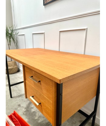 Bureau moderniste vintage chez Cornerstreet bien 